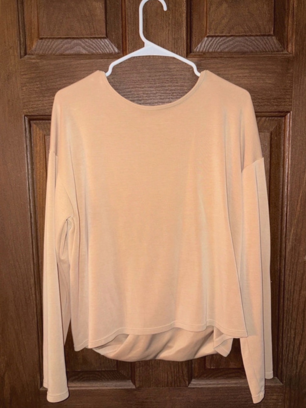 Hannah Peach Relaxed Long-Sleeve Crewneck Top